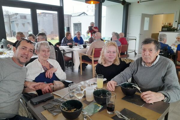 nieuwjaarsetentje met de familie '25