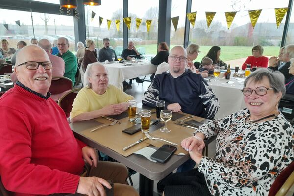 nieuwjaarsetentje met de familie '25